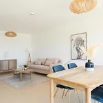 公寓 Snazzy Varandas Do Castelo - One Bedroom Sleeps 2 Person 阿尔布费拉