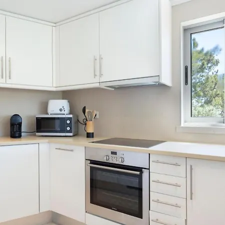 Snazzy Varandas Do Castelo - One Bedroom Sleeps 2 Person Albufeira