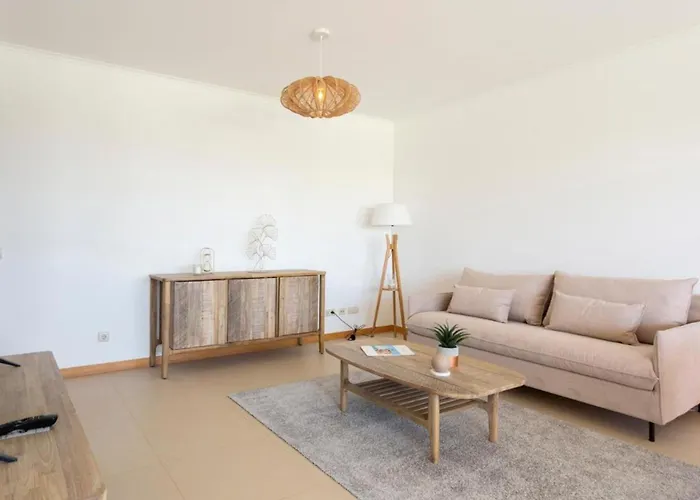 Snazzy Varandas Do Castelo - One Bedroom Sleeps 2 Person Albufeira