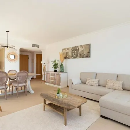 Snazzy Varandas Do Castelo - One Bedroom Sleeps 2 Person Lägenhet *