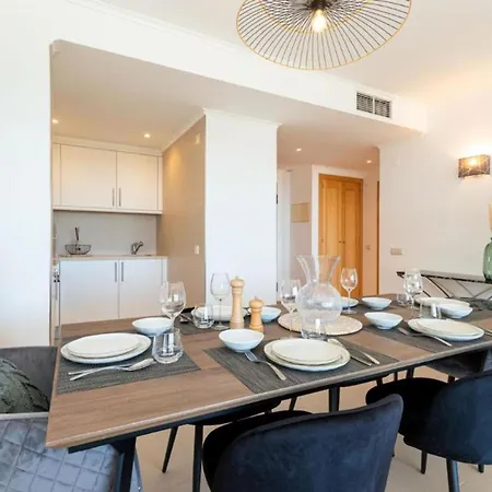 Snazzy Varandas Do Castelo - One Bedroom Sleeps 2 Person * Albufeira