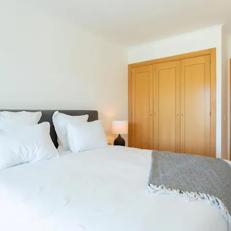Διαμέρισμα Snazzy Varandas Do Castelo - One Bedroom Sleeps 2 Person *