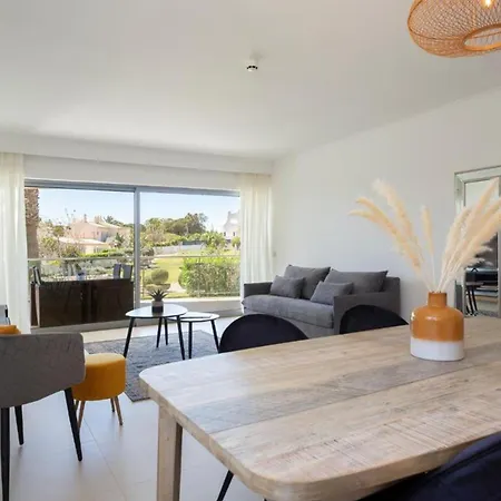 Διαμέρισμα Snazzy Varandas Do Castelo - One Bedroom Sleeps 2 Person